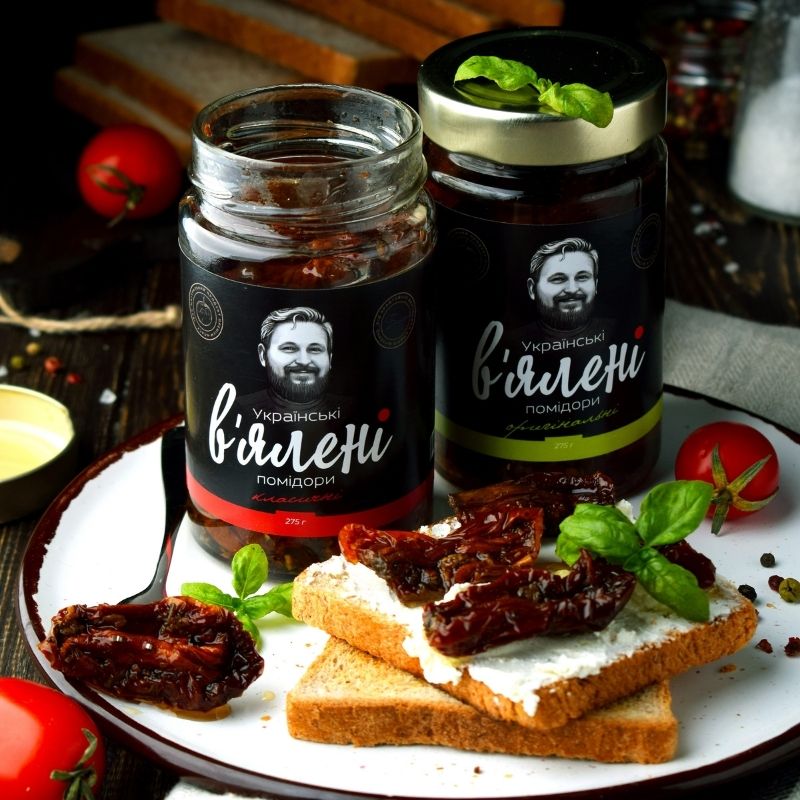 вяленые помидоры в банке фото